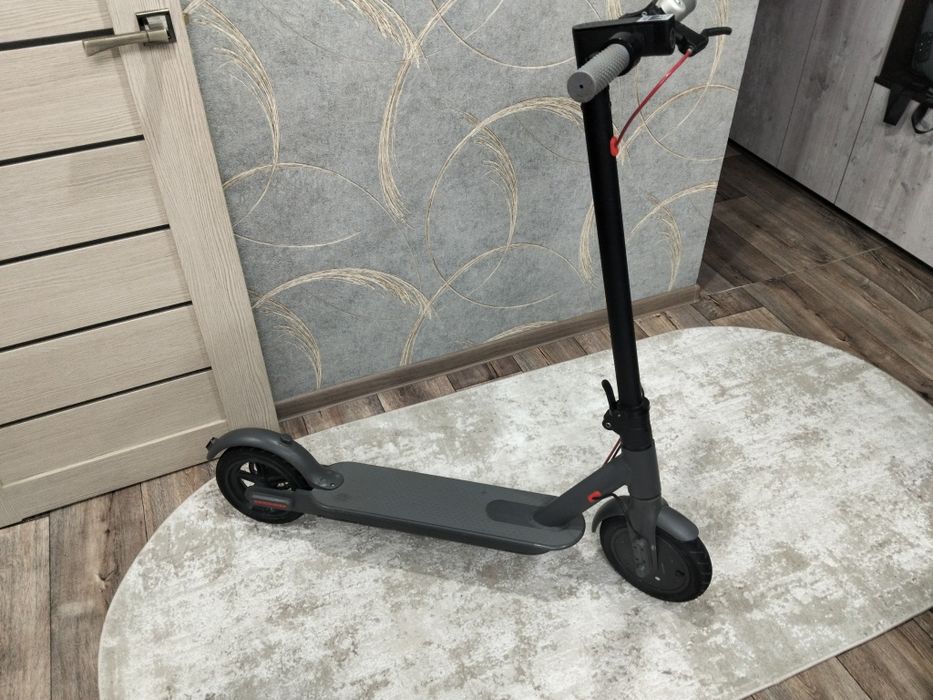 Продам электросамокат