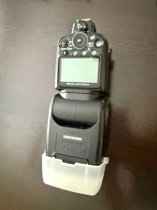 Nikon Speedlight SB-900