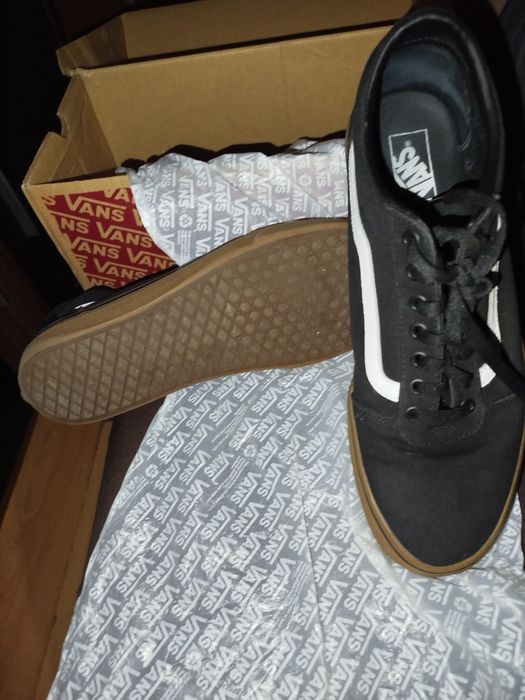 Vans кецове нови