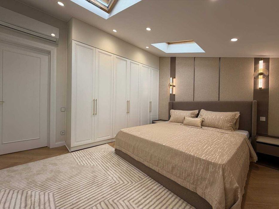 ЖК Parisien  Яккасарайский район Ориентир - Мост Мукимий 5/8/8  179квм