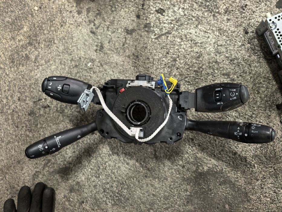 Лентов кабел за Пежо/Peugeot 308 T7   96643943 XT