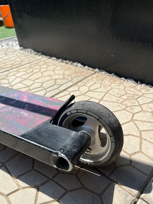 Продам трюковой самокат