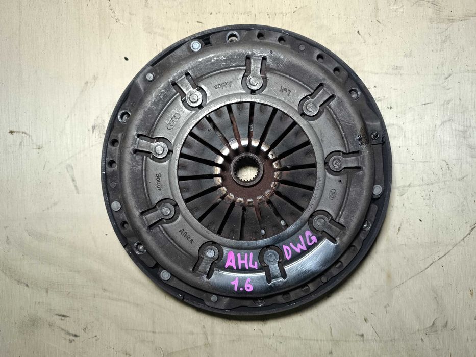Комплект сцепление ANA AHL 1.6 VW Passat B5 Audi A4 Маховик корзина