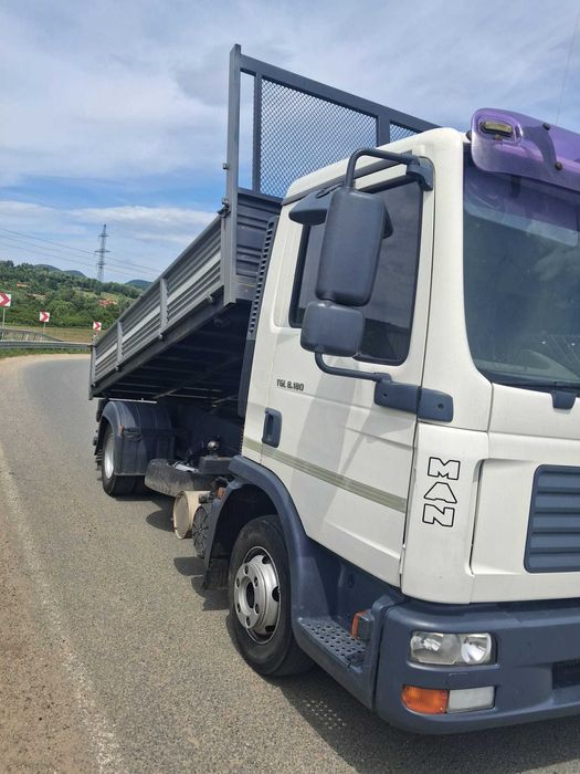 MAN basculabil TGL 8 180. Tonaj 7.5
