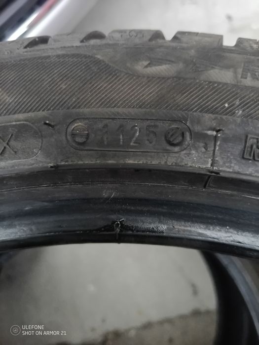 Гуми всесезонни 235/45/18