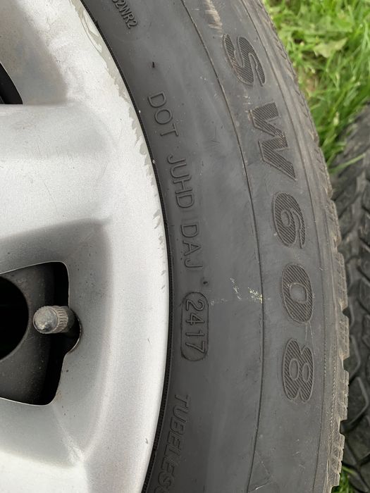 Гуми с Джати