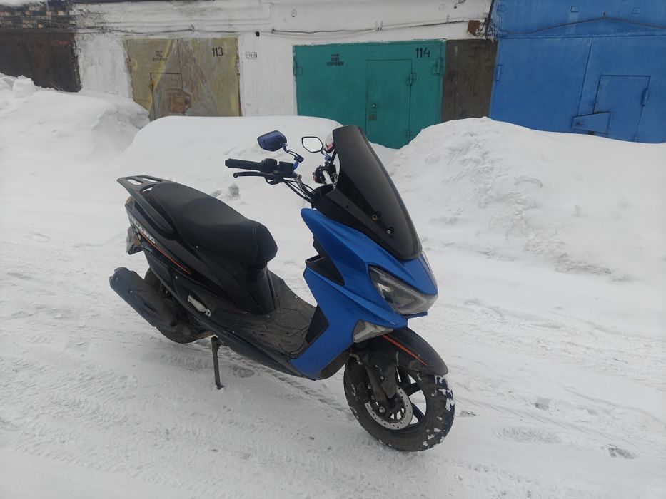 Продам скутер maxi