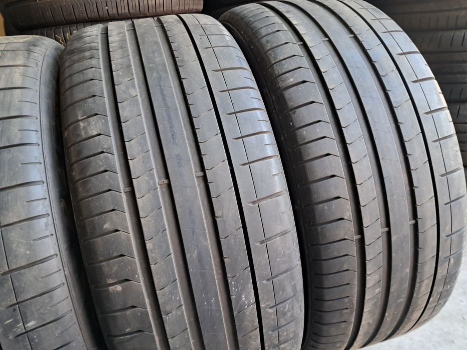 Anvelope second vara 285 35 R23/325 30 R23 Pirelli Lamborghini Urus