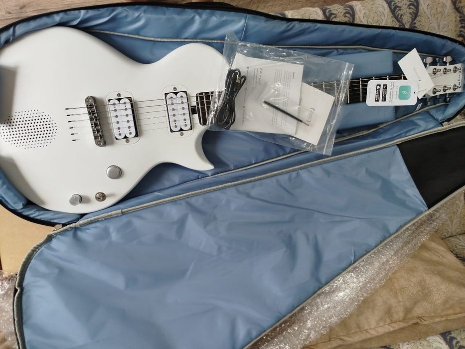 Электронная гитара