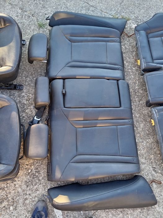 Кожен салон Хюндай и 40 Hyundai i40 електрически като нов