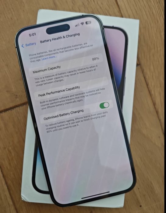 Iphone 14 pro max deep purple