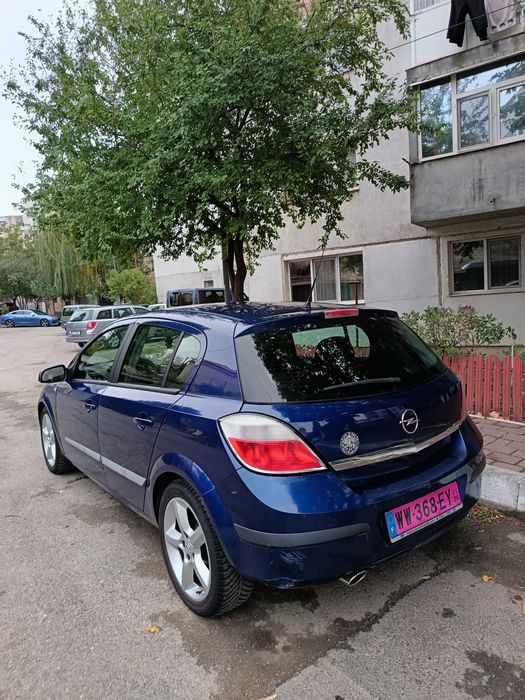 OPEL Astra 2004 — imagine 4