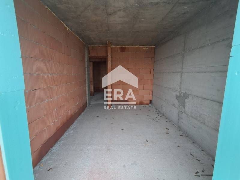 Продава се Двустаен апартамент в Варна, м-т Пчелина - 67 кв.м за 971 €/кв.м - Снимка #6