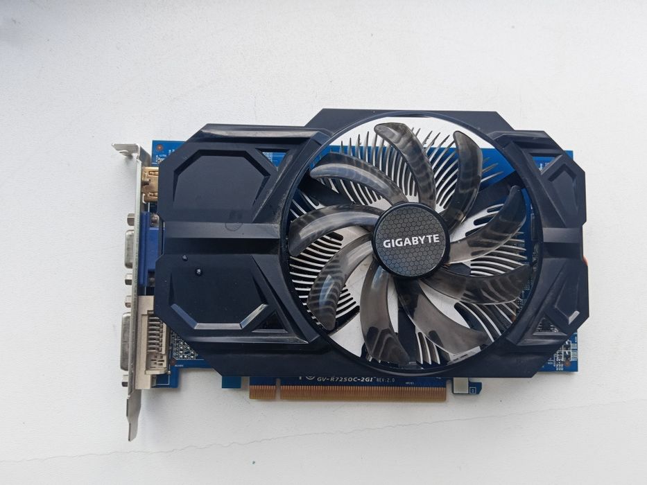 Видеокарта Radeon hd7 250