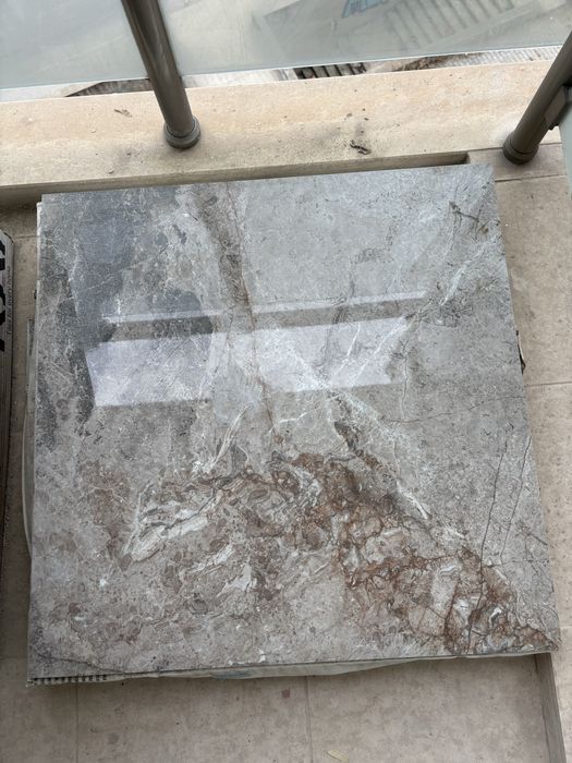 Гранитогрес Glossy Selva сив 600х600