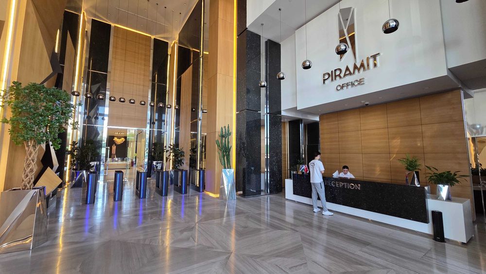 Офис в Piramit Tower