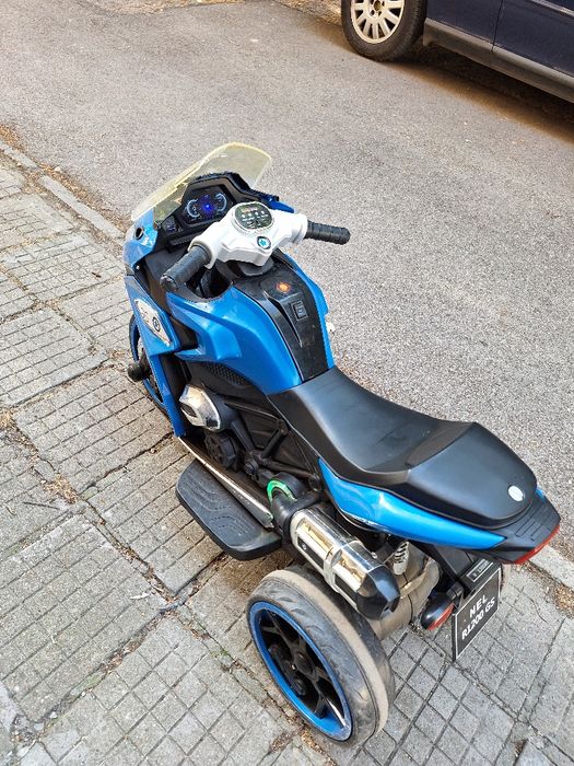 Акумулаторен детски мотор