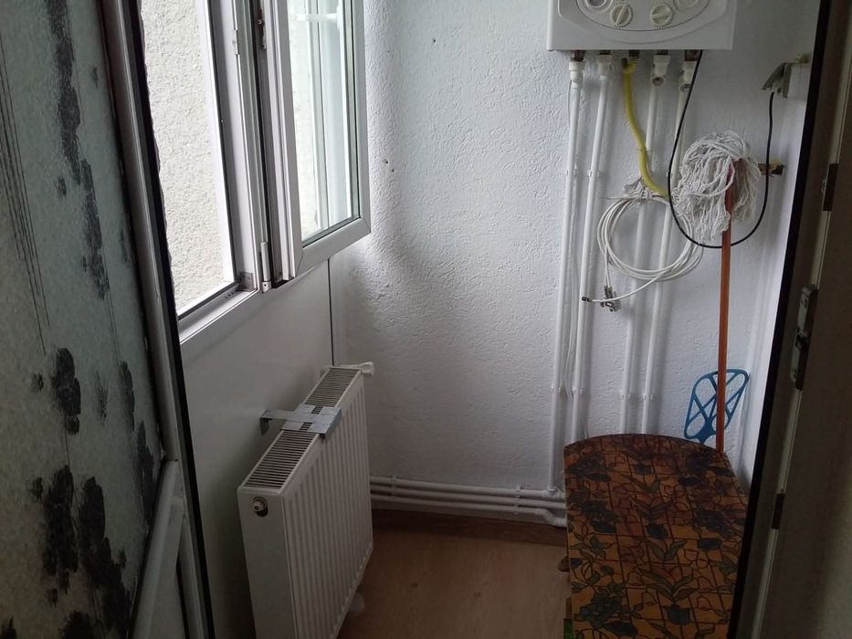 Persoană fizică,  închiriez apartament .cu 1 cameră