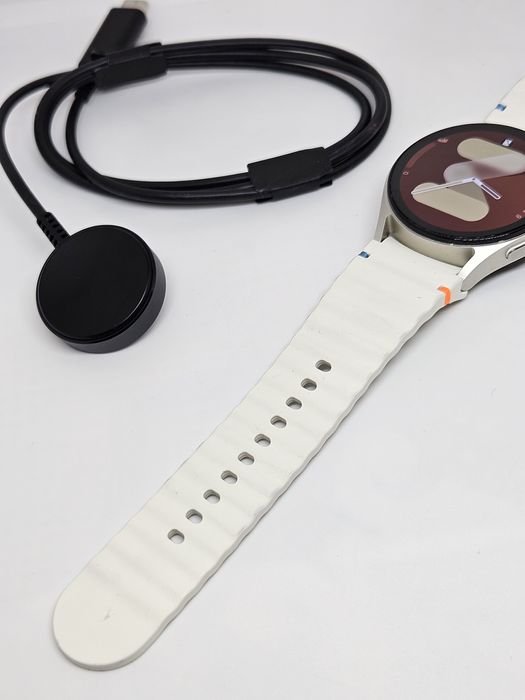2бр Samsung Galaxy Watch 7 White/Green  44mm