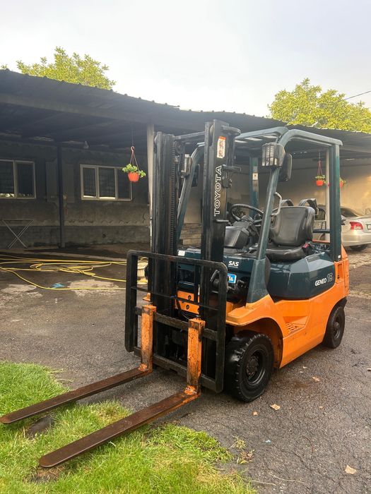 Услуги Аренда кара вилочный погрузчик