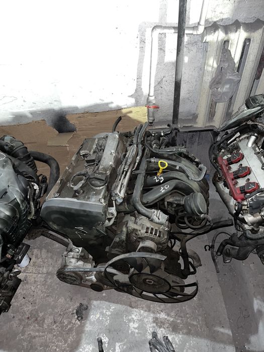 Двигатель мотор Ауди А4 1.8 ADR