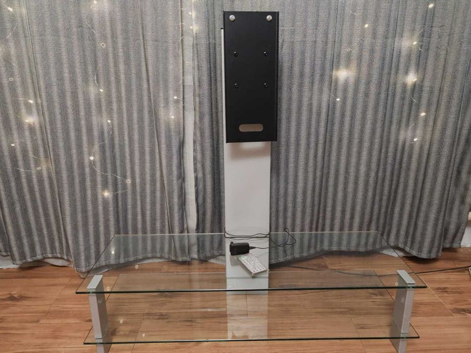 Подставка  для жк и плазменных телевизоров французской фирмы Erard. .