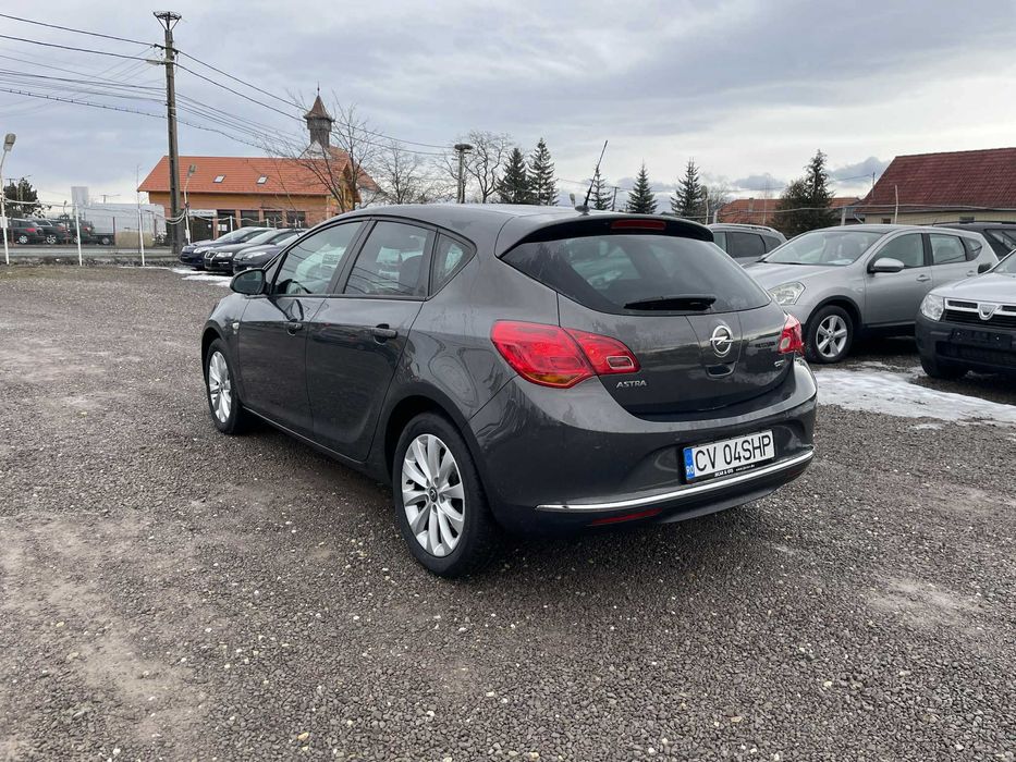 Opel Astra J Facelift 2013 1.7 CDTI EURO 5