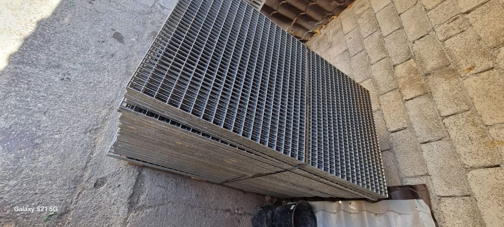 Grilaje metalice galvanizate