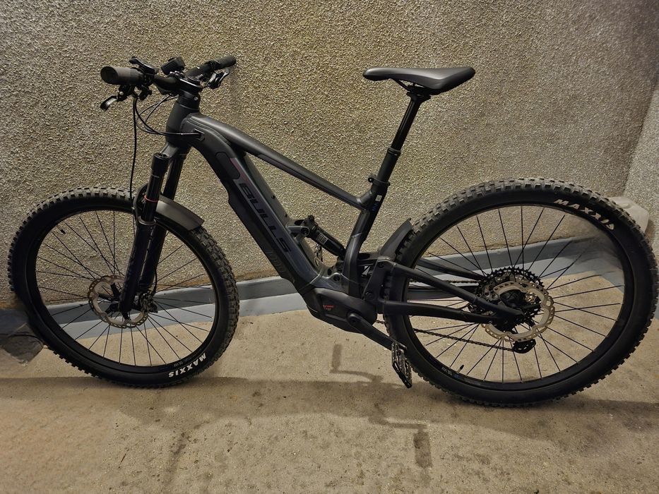 Bicicleta  BULLS  1000 Wh (electrica)