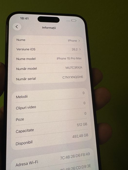 Telefon iPhone 15 Pro Max 512gb ca nou la cutie full box liber retea