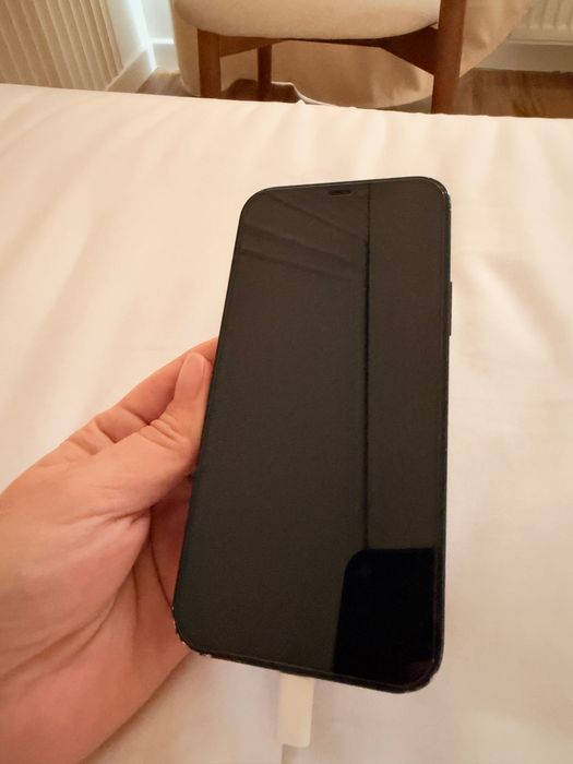 iPhone 12 , 128 gb