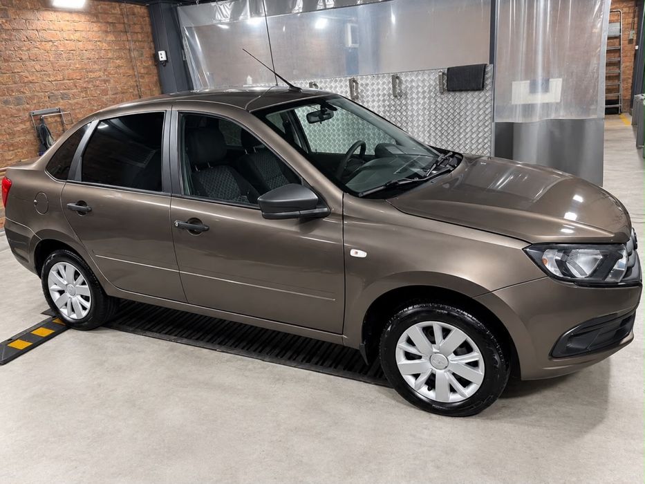 Продам Lada Granta FL