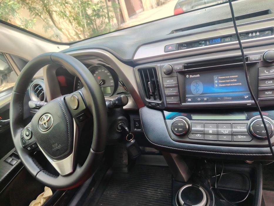 Rav 4      2014г