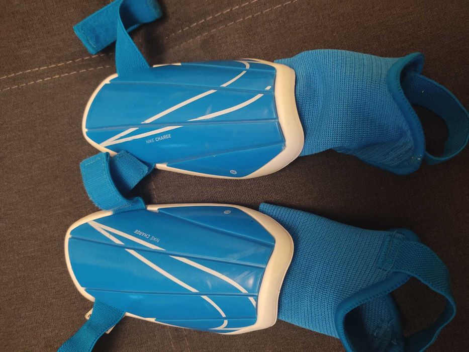 Предпазни кори за футбол.