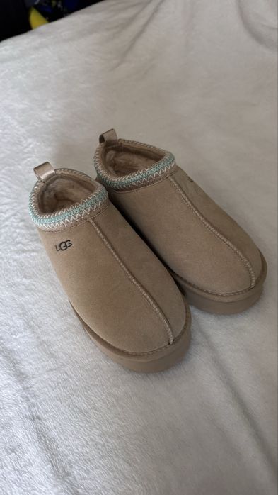 Ugg Slippers