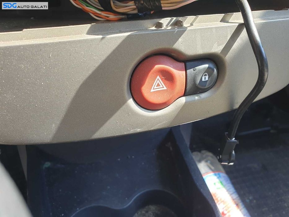 Buton Releu Avarii Avarie Renault Clio 3 2005 - 2014 [C3706]