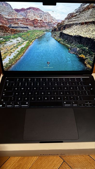 Macbook air 13 M2 16 gb