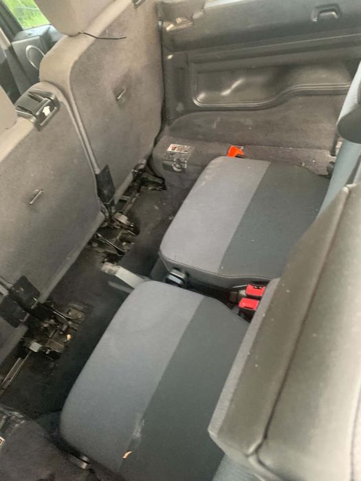 Land ROVER Discovery 3