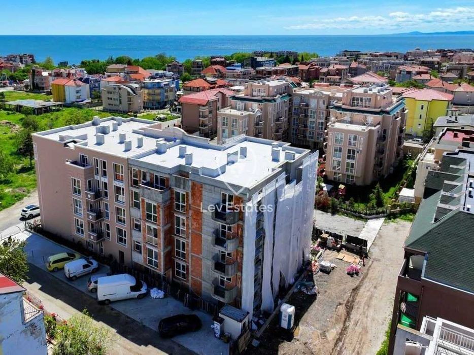 Продава се Тристаен апартамент в с. Равда, Област Бургас - 74 кв.м за 1298 €/кв.м - Снимка #9