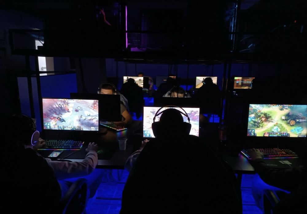 Продаем компьютерный клуб