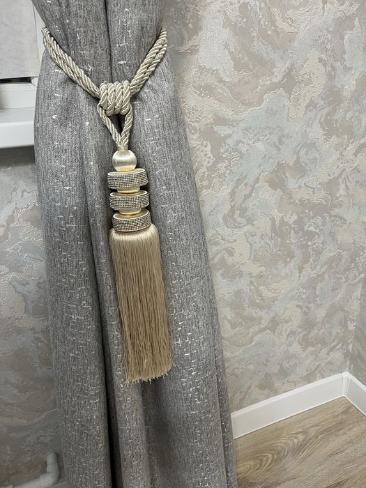 продам прихватку для штор