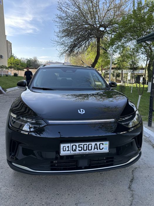 Leapmotor C11. EV 2023 , 505 км запас