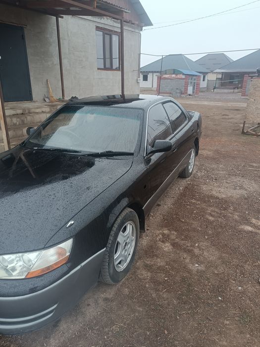 Продам срочно  машину