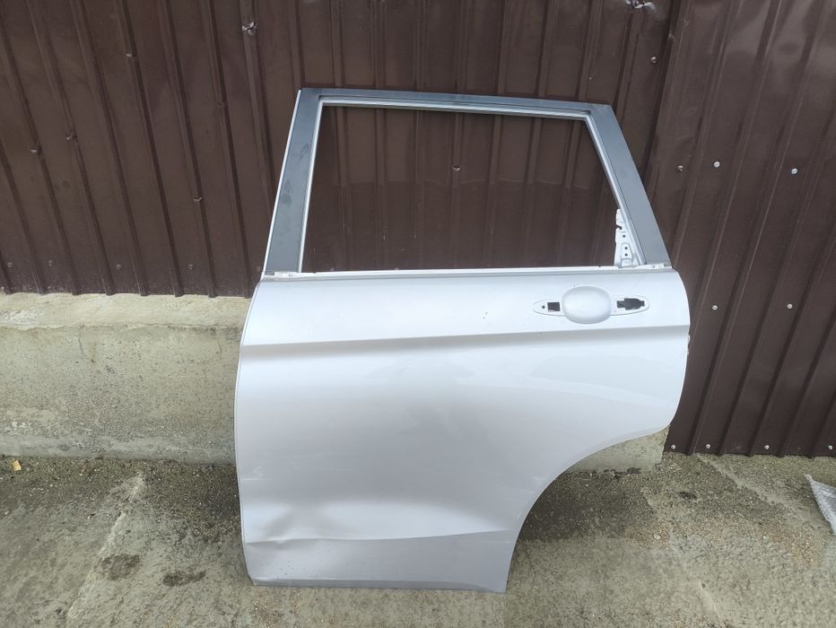 Двери автомобильные Haval M6