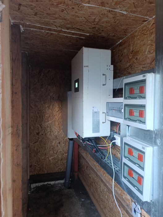 Instalații electrice și automatizări