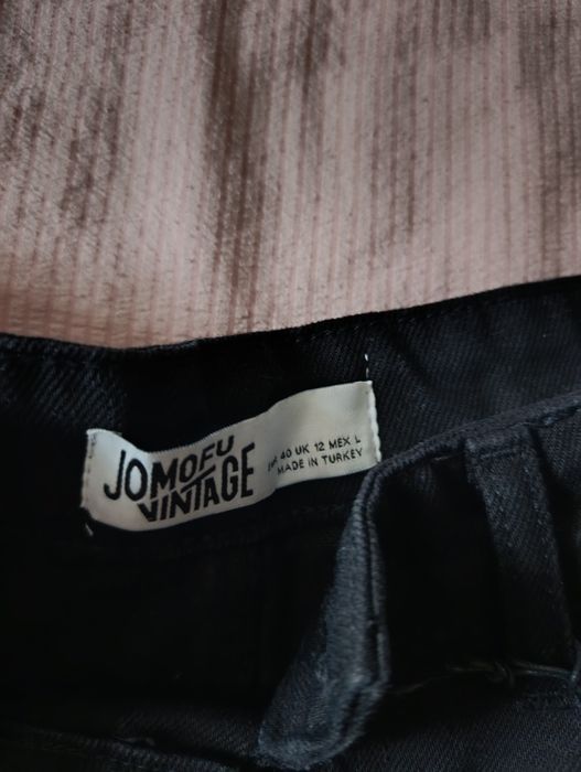 Продам джинсы новые