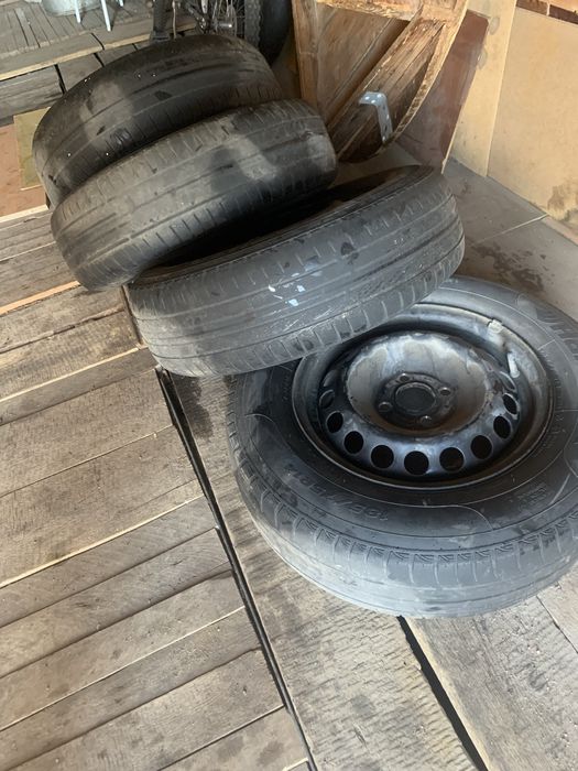 Продам шины по 3000 тыс тенге