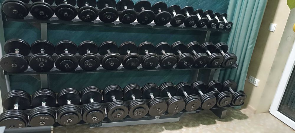 Дъмбели от 3 кг до 39 кг