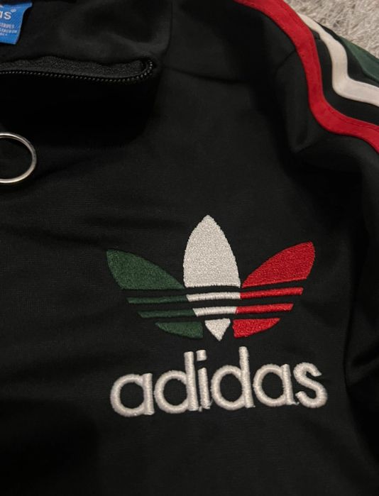 Bluză Adidas Originals CHILE 62