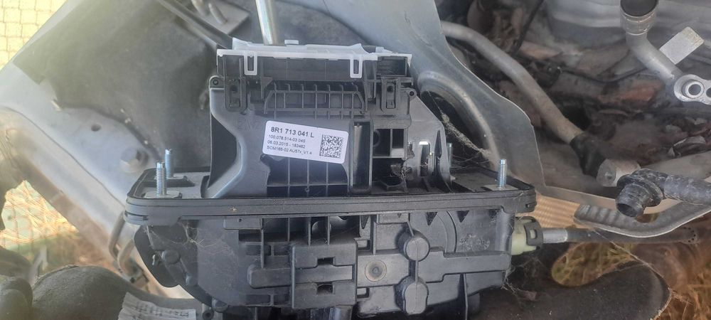 Избирач скорости от Audi Q5 2.0 TFSI 220к.с 2014г.